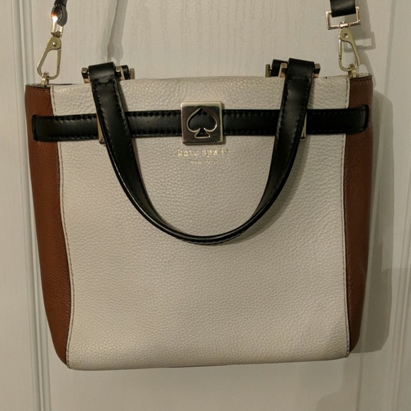 Purse - Picture 2 of 4